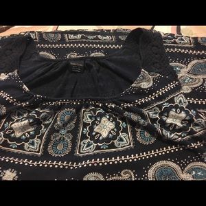 Ladies sleeveless Blouse